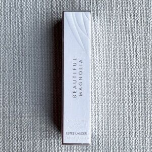 Estée Lauder Beautiful Magnolia Spray travel fragrance